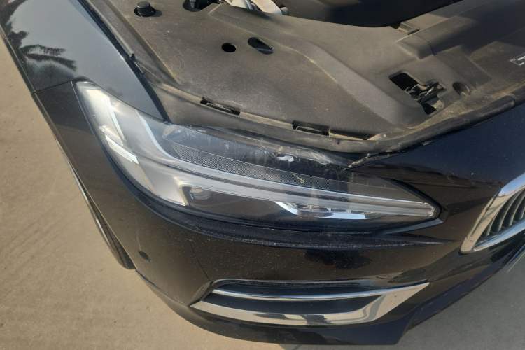 Used Volvo S90 2020 Facelifted T5 Zhiyi Luxury Edition
