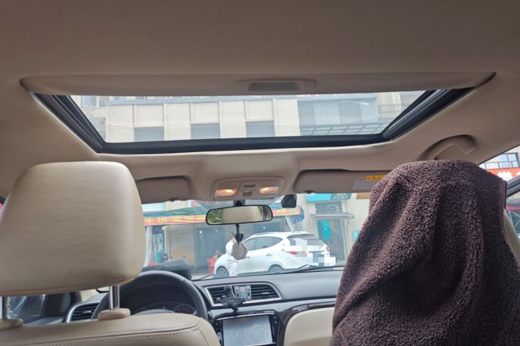 Used Suzuki Alivio 2015 1.6L Automatic Enjoyment Model Headliner