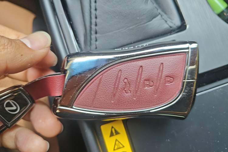 Used Lexus ES 2025 Model, 200 Special Edition