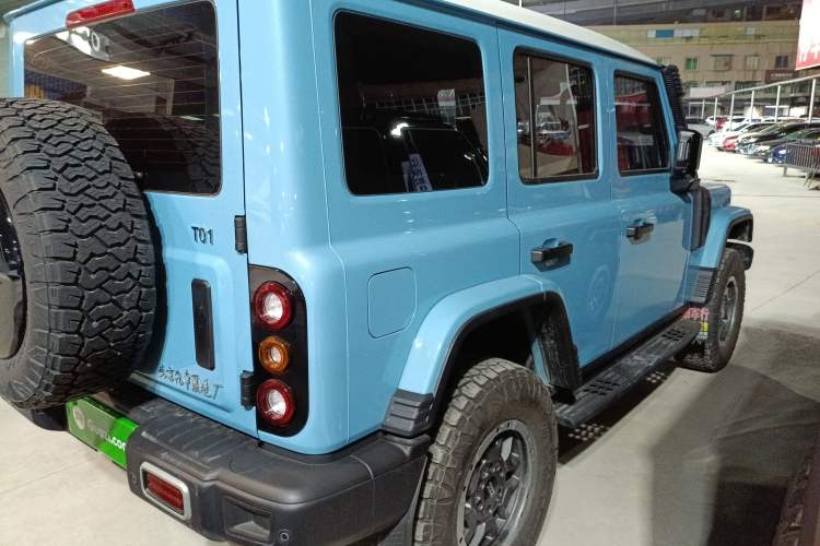 Used 212 T01 2025 2.0T Changfeng
