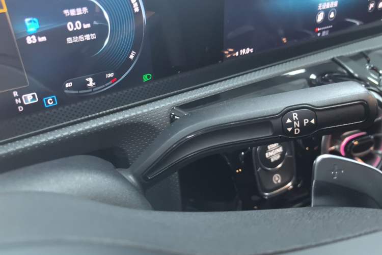 Used Mercedes-Benz A-Class 2021 A 200 L Sport Sedan Fashion Model
