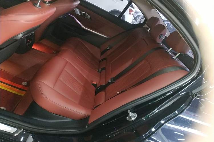 Used BMW 3 Series 2022 Restyled 325Li M Sport Night Edition Package
