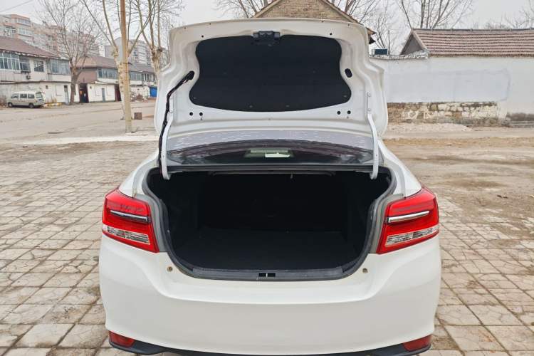 Used Toyota YARiS L  Zhi Xiang 2019 1.5E CVT Dynamic Edition China VI compliant