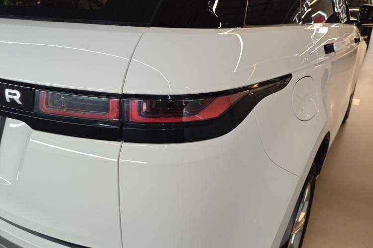 Used Land Rover Range Evoque 2020 249 PS Youth Edition
