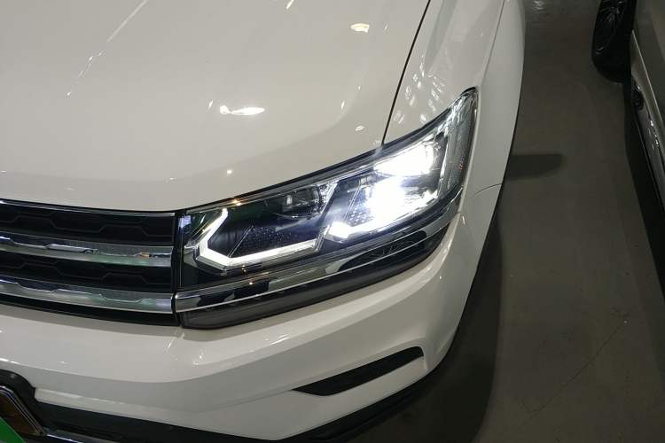 Used Volkswagen Tharu 2022 330TSI Four-Wheel Drive Flagship Edition Left Front Headlight