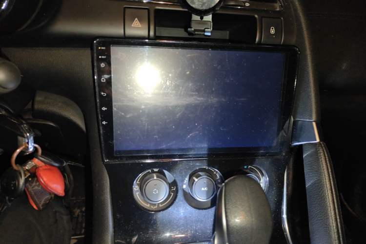 Used Peugeot 3008 2015 2.0L Automatic Classic Edition Audio And AC Panel