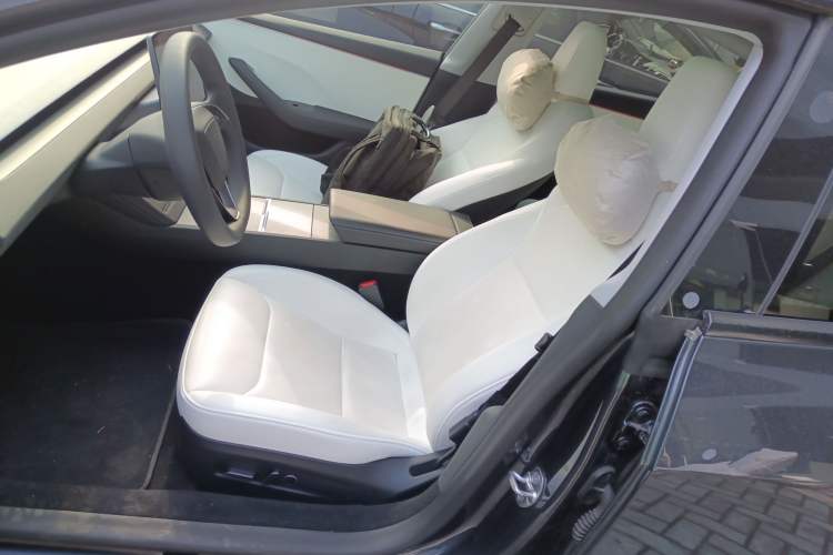 Used Tesla Model 3 2023 Rear-Wheel-Drive Version
