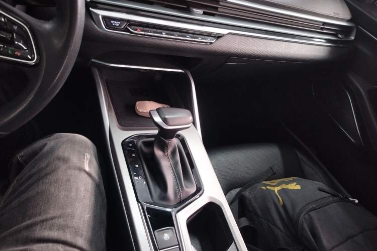 Used Geely Auto Emgrand 2022 4th Generation 1.5L CVT Luxury Model
