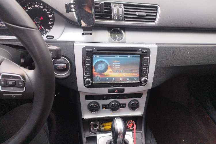 Used Volkswagen Magotan 2016 1.8TSI Smart Enjoyment Leading Model
