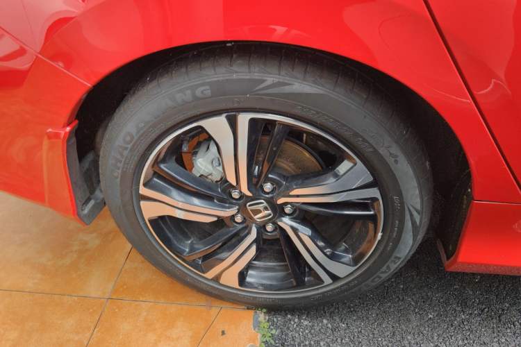 Used Honda Civic 2016 220TURBO CVT Prestige Edition Right Rear Wheel Hub