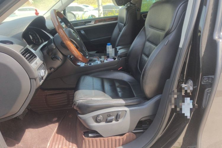 Used Volkswagen Touareg 2011 3.0 TSI High-End Version