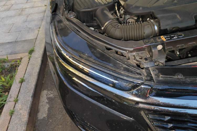 Used Chevrolet Equinox 2022 Mild Hybrid 550T RS Four-Wheel Drive Intelligent Guardian Edition Right Front Headlight