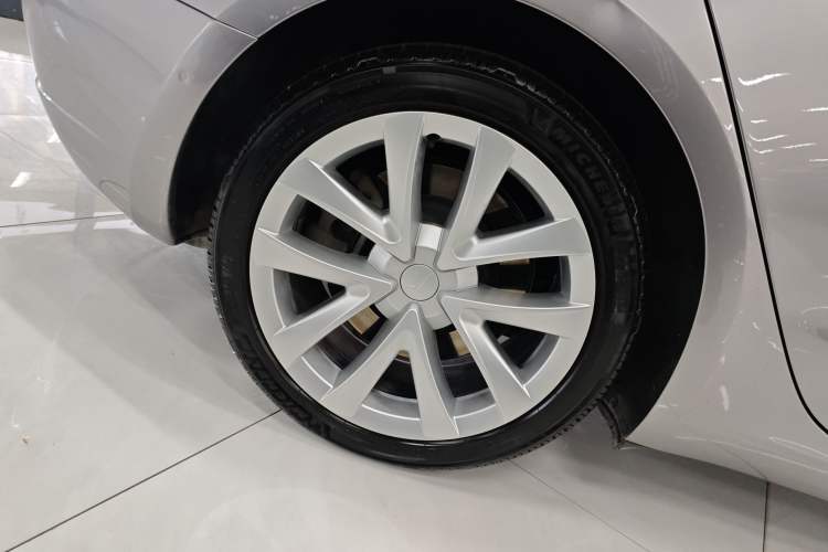 Used Tesla Model 3 2022 Rear-Wheel-Drive Version
