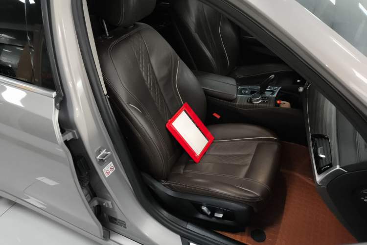 Used BMW 5 Series 2018 530Li Leading Edition Luxury Package