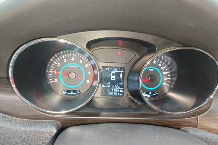 Used JAC Heyue 2016 1.5L Manual Luxury Model China V Standard