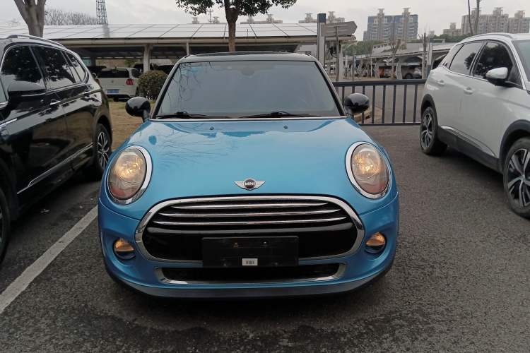 Used MINI MINI 2015 1.5T COOPER Fun Five-Door Edition
