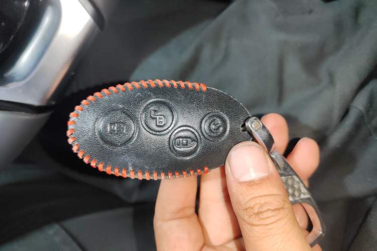 Used BYD Song MAX 2017 1.5T Automatic Smart Connect Elite 7-Seater Vehicle Key