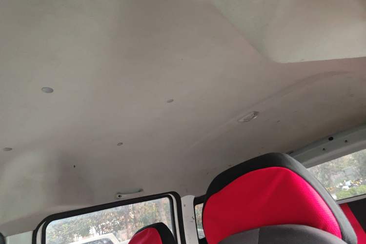 Used Jinbei New Hiace X30L 2021 1.5L Wealth Edition Bus Non-Air-Conditioned China VI Standard SWC15M