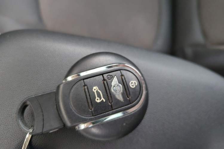 Used MINI 2015 1.2T ONE Five-Door Edition Vehicle Key