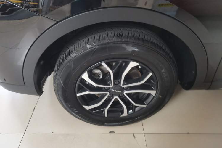 Used Haval H6 2023 National Trend Edition 1.5T Automatic Urban Version Left Front Wheel Hub