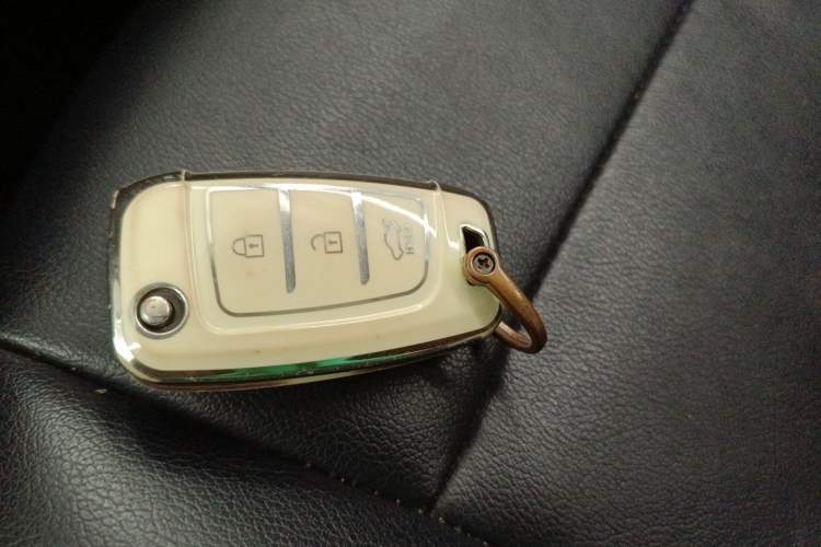 Used Hyundai Celesta 2017 1.6L Automatic Enjoyment Version GLS