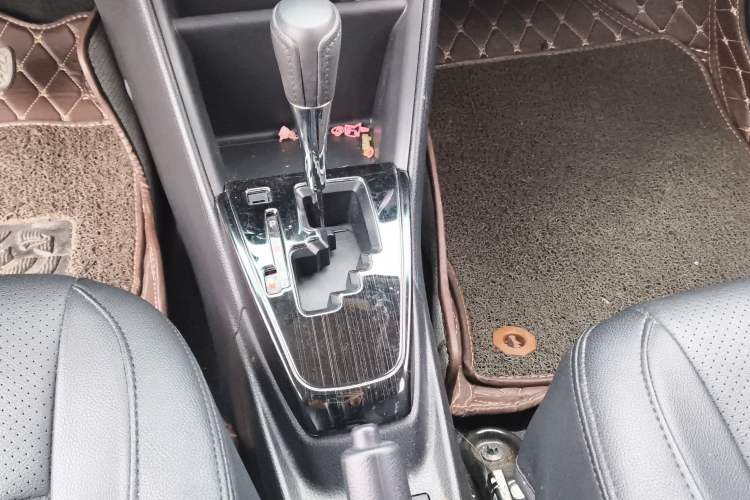 Used Toyota YARiS L Zhi Xuan 2021 X-Trail 1.5L CVT Leading Edition
