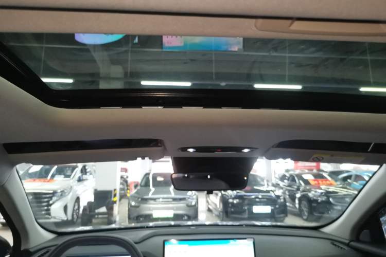 Used Geely Galaxy L6 2025 EM-i 140km Starship Edition Headliner