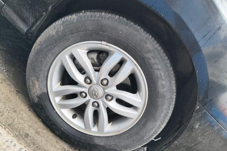 Used Hyundai Celesta 2011 1.6L Manual Luxury Model
