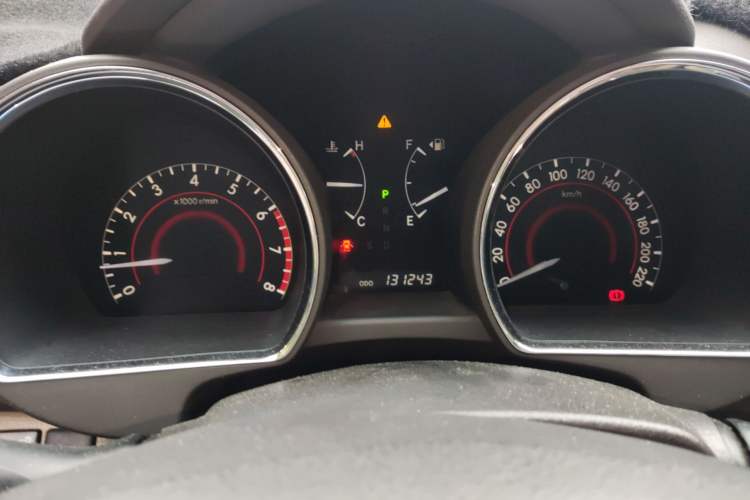 Used Toyota Highlander 2011 2.7L Two-Wheel Drive 7-Seater Luxury Edition Instrument Cluster