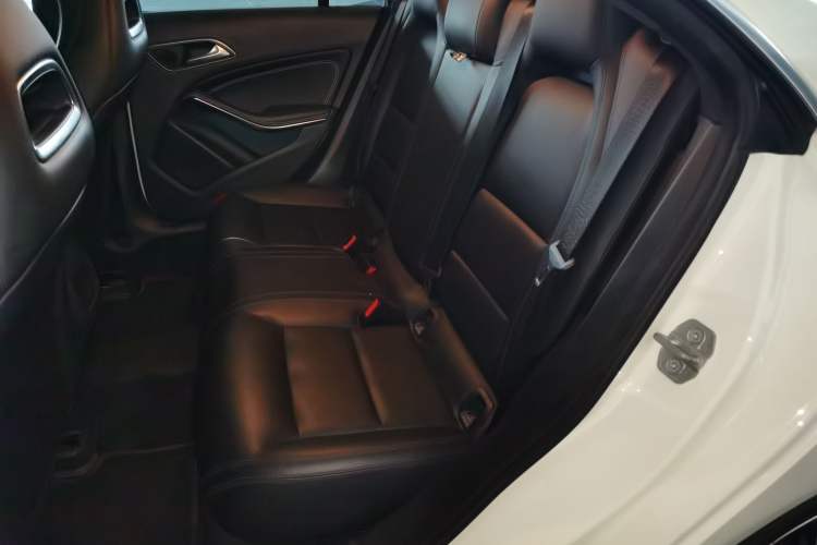 Used Mercedes-Benz CLA 2015 CLA 200 Left Rear Seat