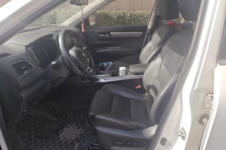 Used Renault Koleos 2017 2.0L Two-Wheel Drive Luxury Edition