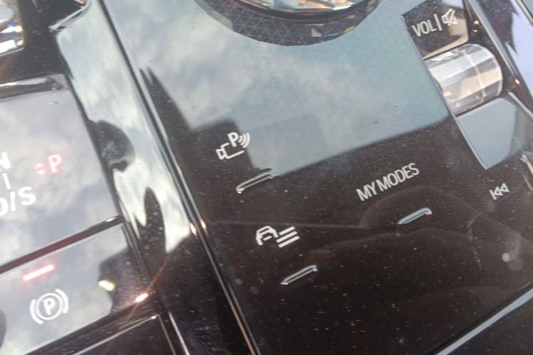 Used BMW 5 Series 2024 530Li Luxury Edition M Sport Package