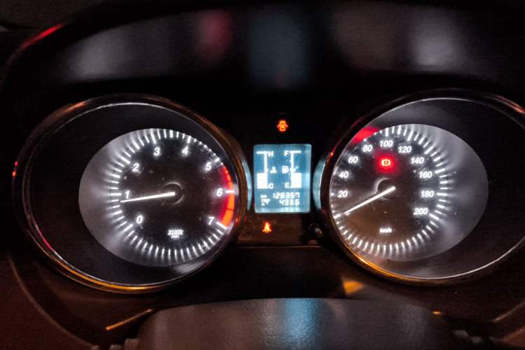 Used HYOSOW S3 2014 1.5L Luxury Version China IV Emission Standard
