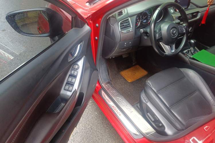 Used Mazda Atenza 2017 2.5L Blue Sky Prestige Edition Driver Seat