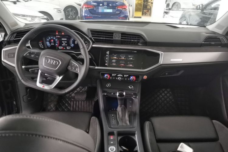 Used Audi Q3 Sportback 2020 40 TFSI Fashion Model
