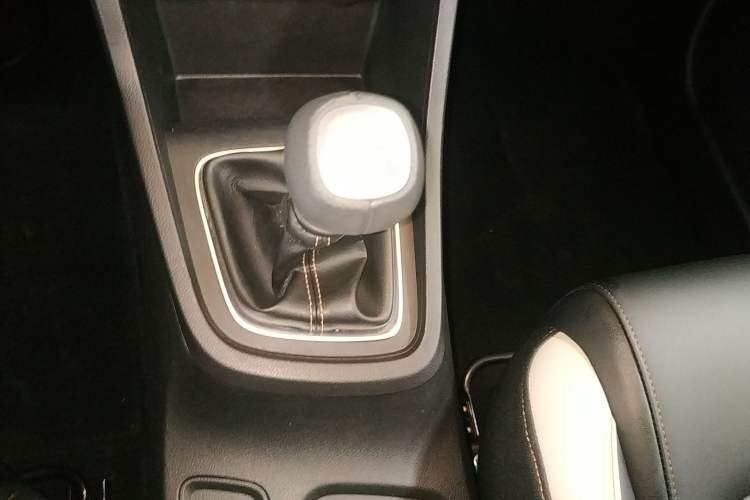 Used Baojun 360 2019 Revised Version 1.5L Manual Elite China VI
