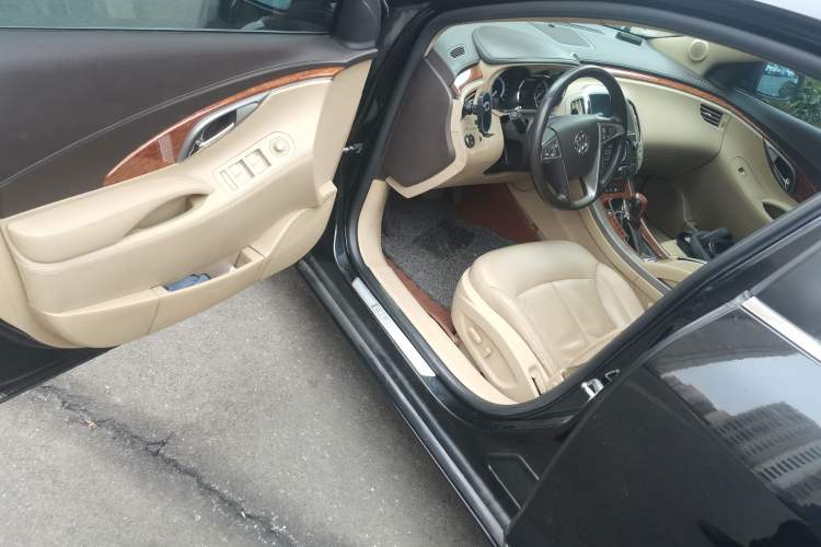 Used Buick LaCrosse 2012 2.4L SIDI Haoya Edition