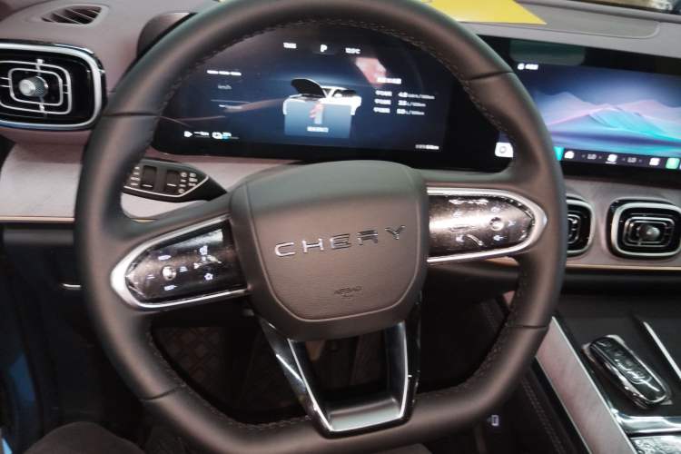 Used Chery Tiggo 9 C-DM 2025 1.5T 106KM Enjoy Edition 7 Seats Lithium Iron Phosphate
