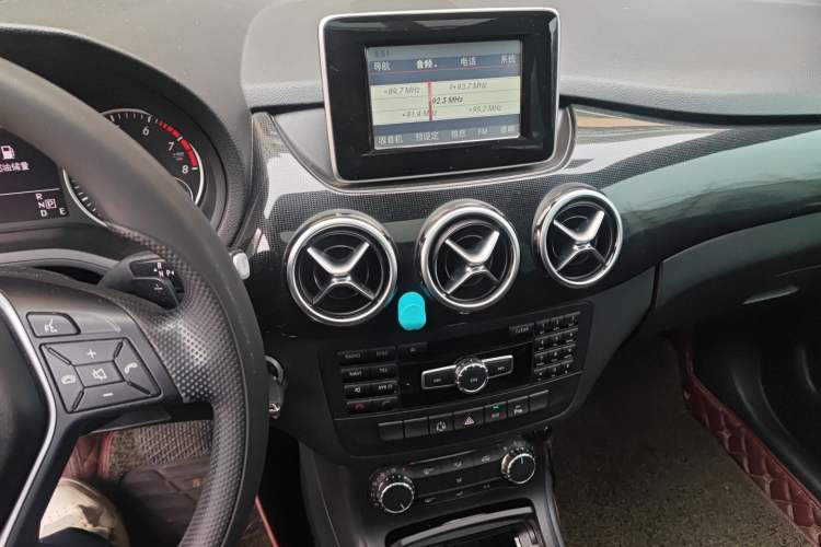 Used Mercedes-Benz B-Class 2012 B 180 base model (imported)
