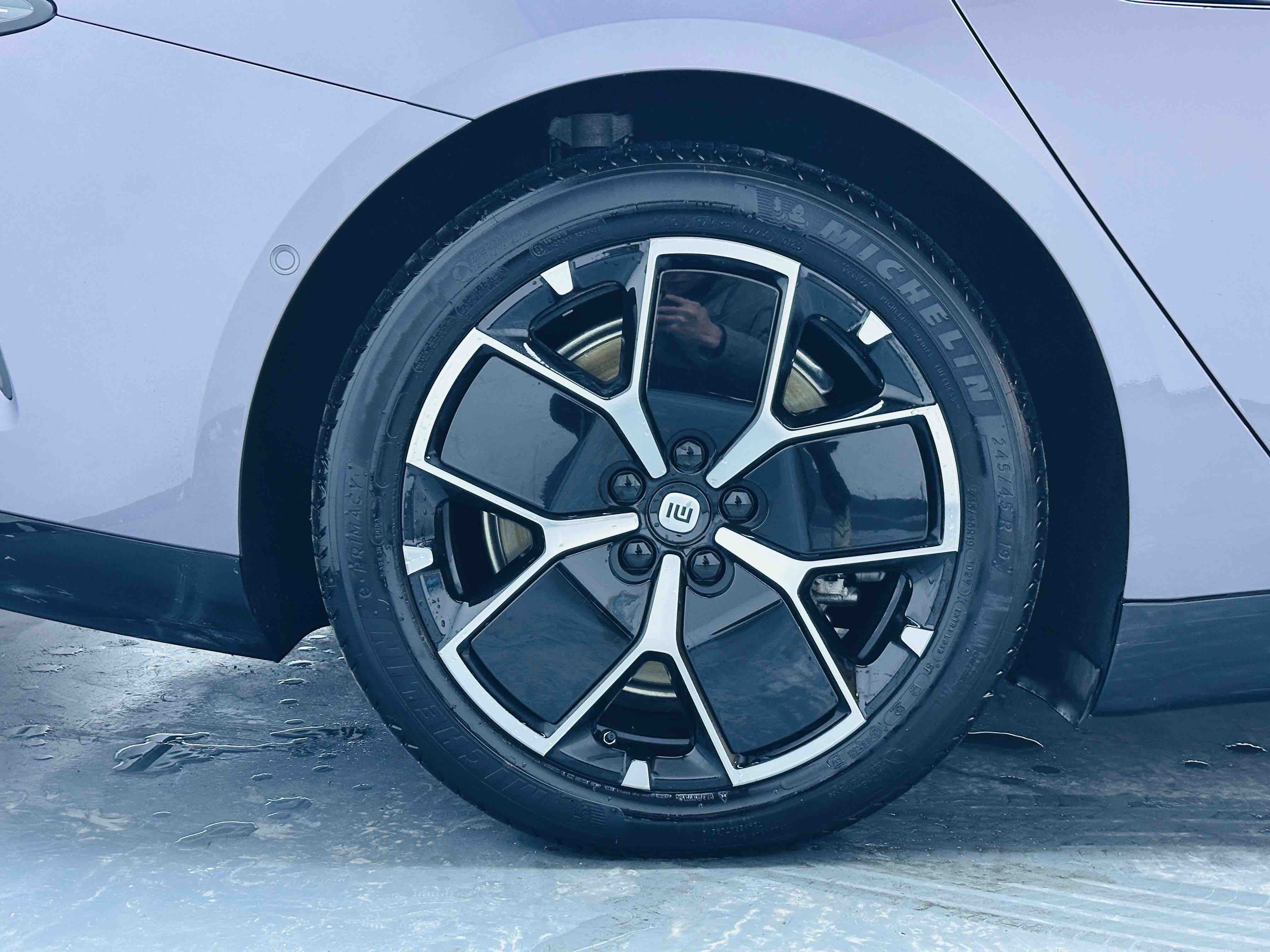 Xiaomi Auto SU7 2024 Rear-Drive Ultra-Long Range Advanced Pro-Level Intelligent Driving Version — снимка 11