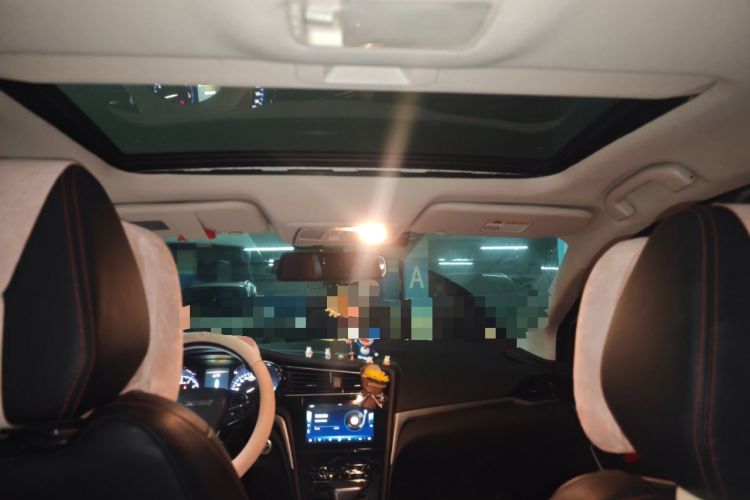 Used Venucia D60 2018 1.6L CVT Smart Connect Elite Edition