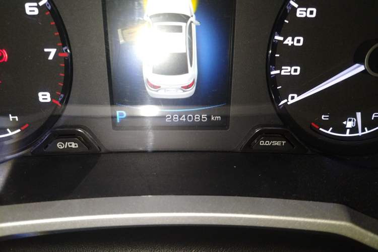 Used Geely Auto Emgrand GL 2017 1.3T DCT Elite Model