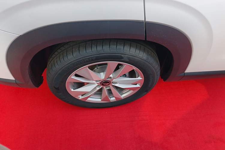 Used Jetta VS8 2026 Model 280TSI Automatic All-Round Edition Right Rear Wheel Hub