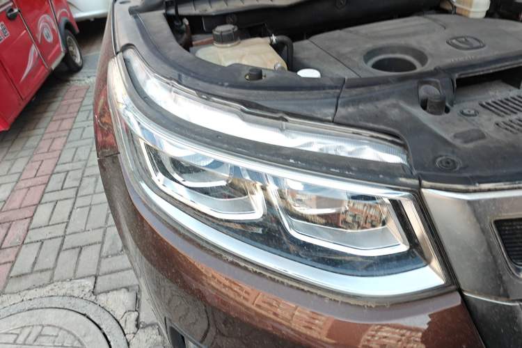 Used CHANGAN CS95 2017 2.0T Two-Wheel Drive Zhiyuan Edition
