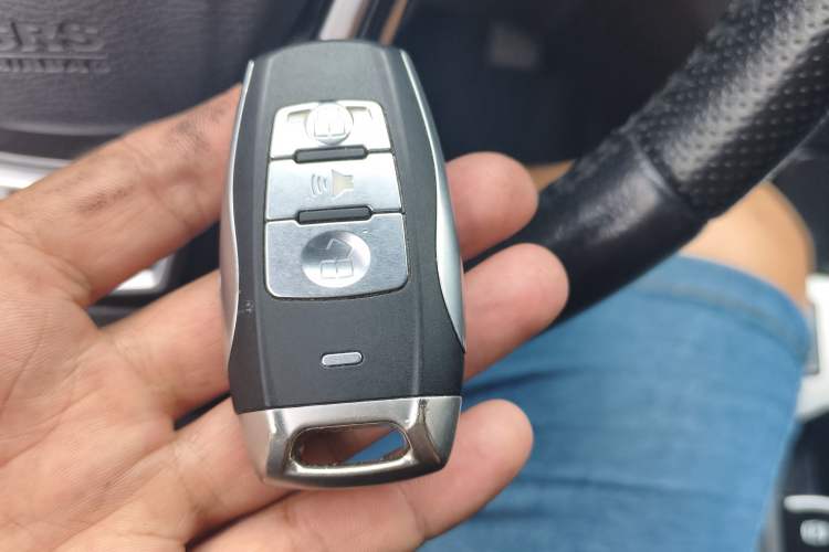 Used Haval H6 Coupe 2015 Blue Label 2.0T Automatic Two-Wheel Drive Elite Model
