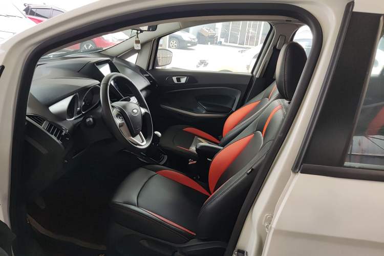 Used Ford EcoSport 2013 1.0L GTDi Manual Luxury Model Left Front Seat