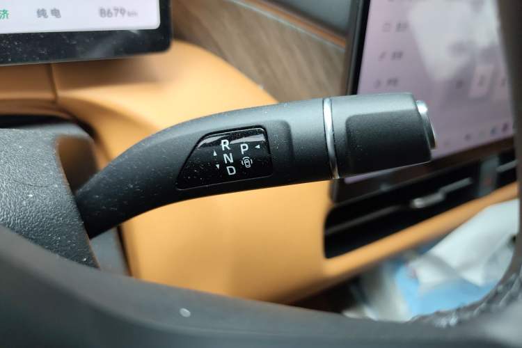 Used Wey Gaoshan 2025 Four-Wheel Drive Alpine 8
