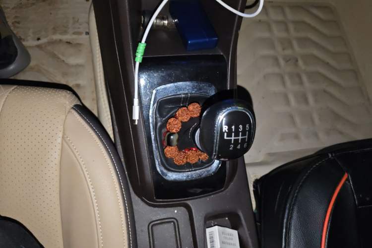 Used Baojun 310W 2017 1.5L Manual Fashion Model China V
