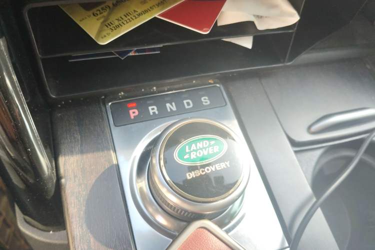 Used Land Rover Discovery 2020 3.0 SC V6 SE