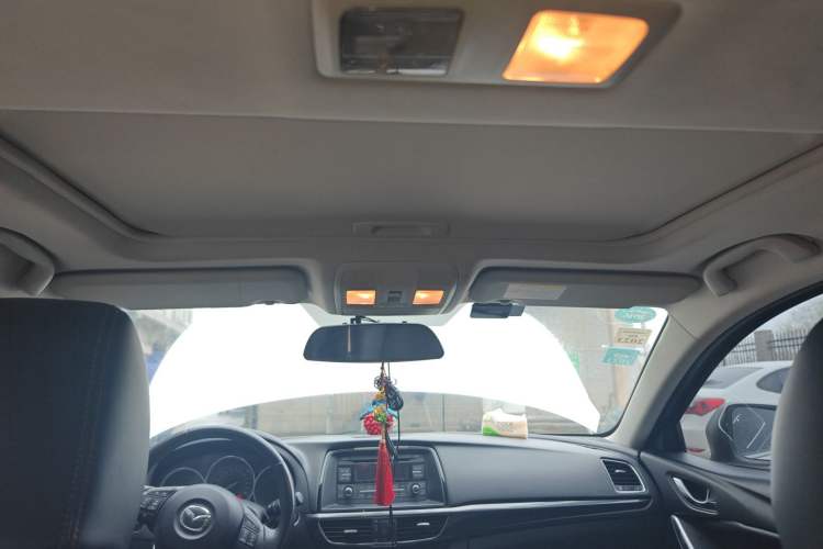 Used Mazda Atenza 2014 2.0L Blue Sky Fashion Edition
